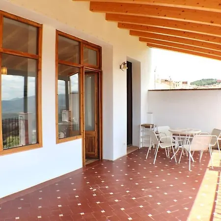 Piso Modernista Con Terraza