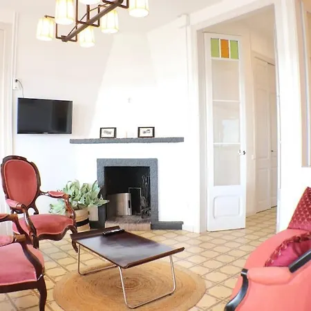 Piso Modernista Con Terraza Appartement
