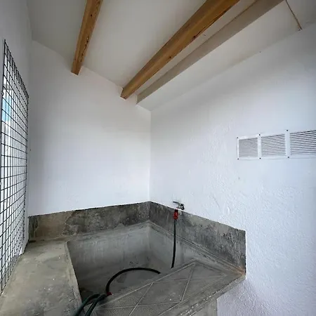 Piso Modernista Con Terraza Sant Feliu De Codines